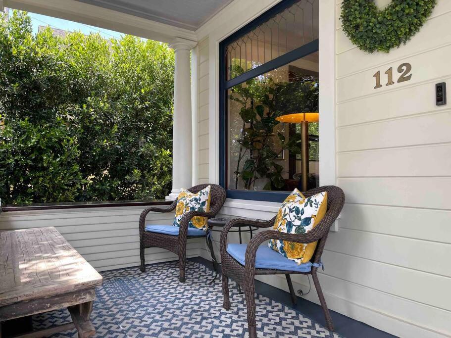 Upscale Downtown Home Walk To Beach Shops Bars 2 Santa Barbara Eksteriør bilde